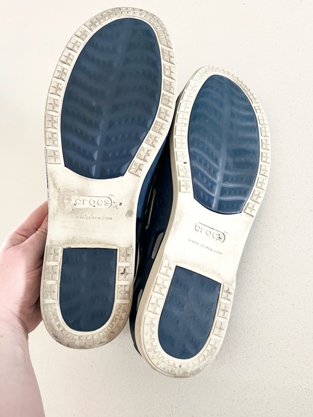 Crocs Men's White Laces Navy Classic Boat Shoes Size 12 - Picture 5 of 7